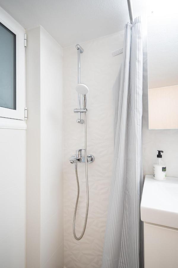 Athens Central Train St. Flat For 4 Pers By Mps Apartment Exterior photo